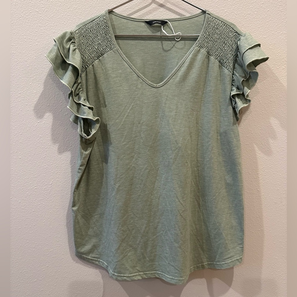 Women's Green Ruffle Sleeve Top